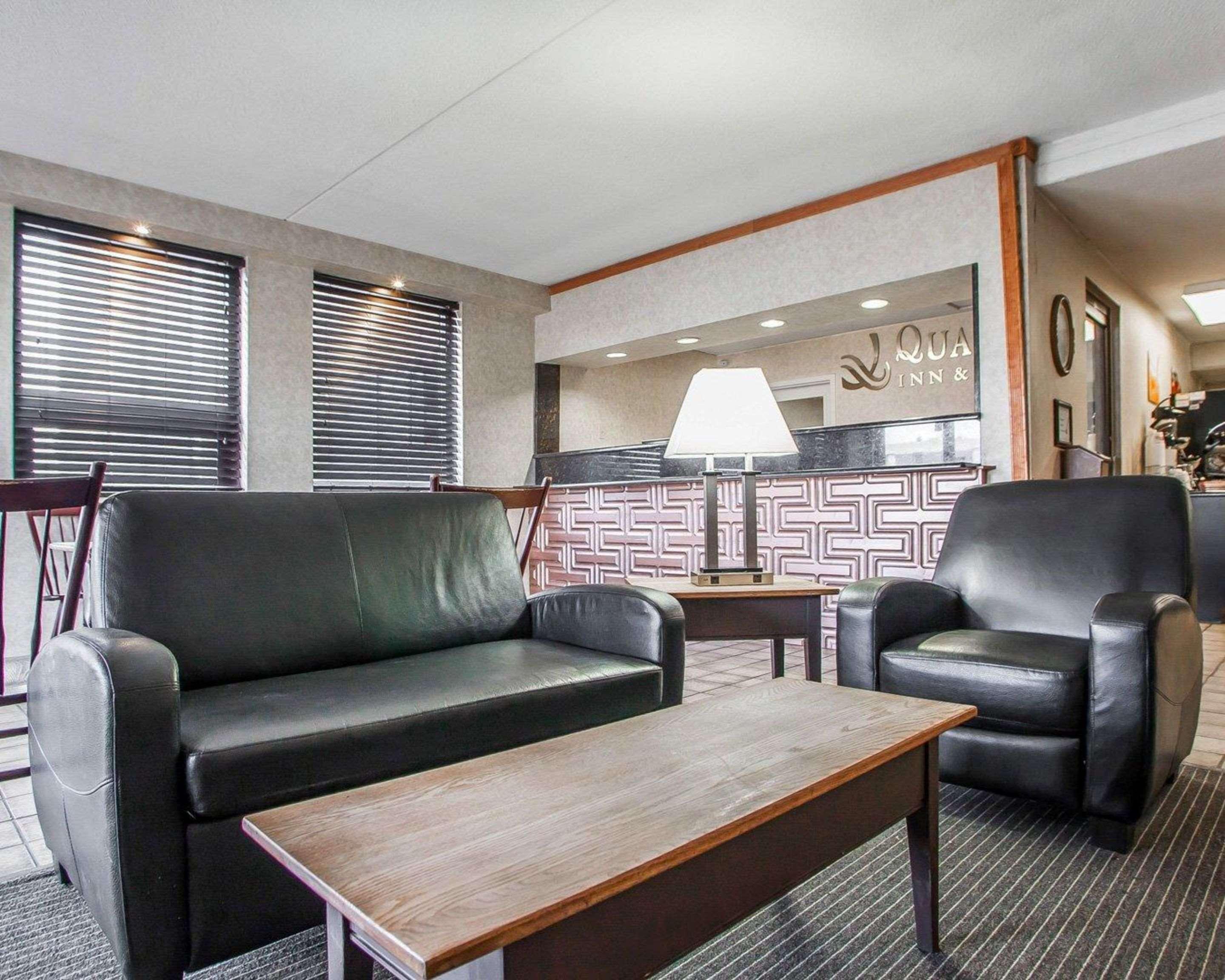Comfort Inn & Suites Wyomissing-Reading Екстериор снимка