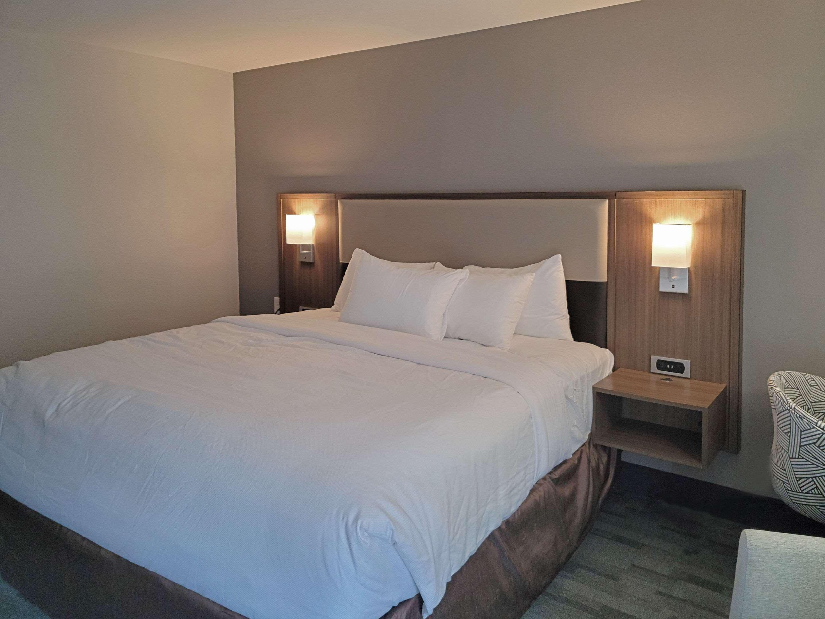 Comfort Inn & Suites Wyomissing-Reading Екстериор снимка