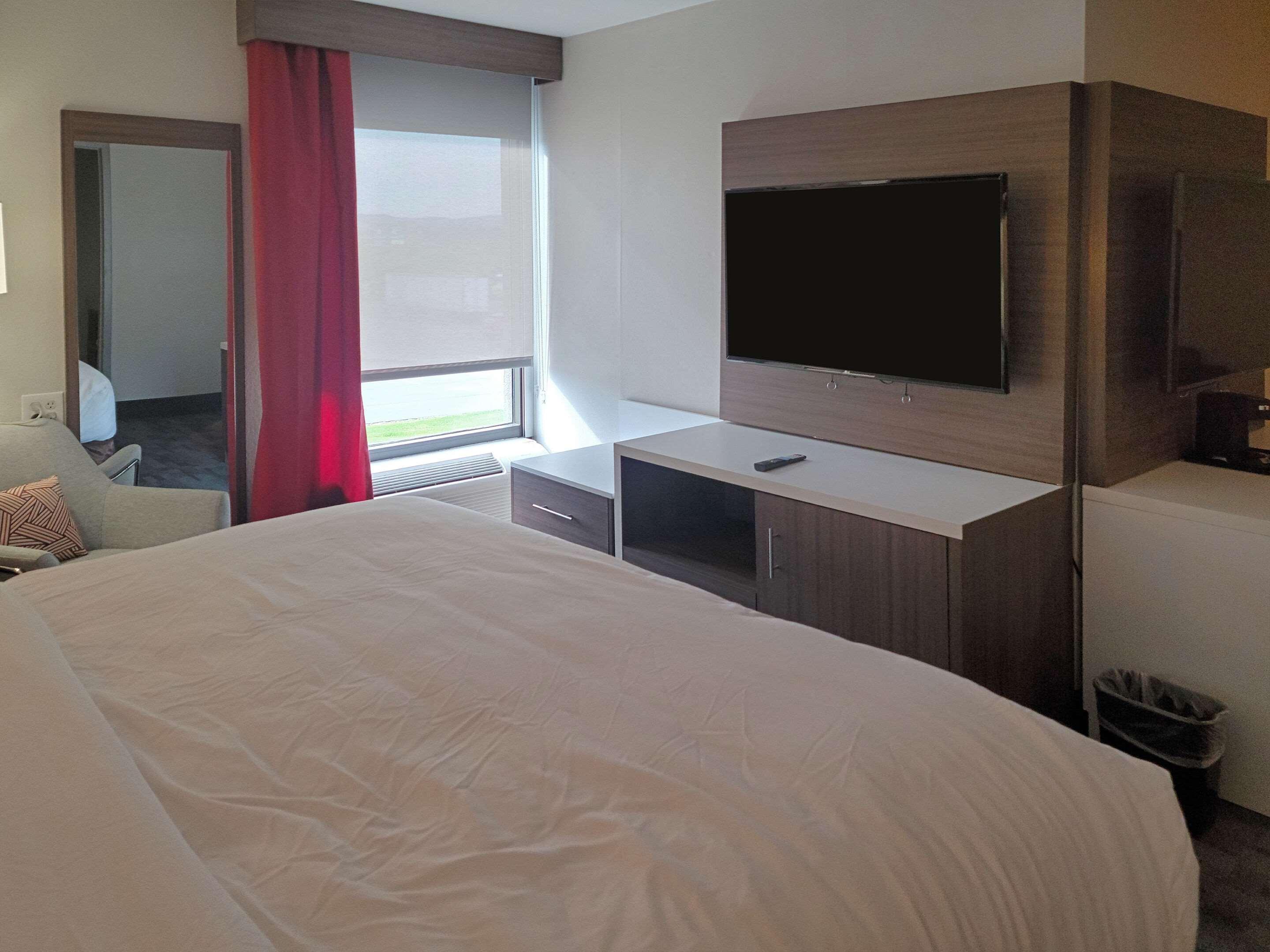 Comfort Inn & Suites Wyomissing-Reading Екстериор снимка