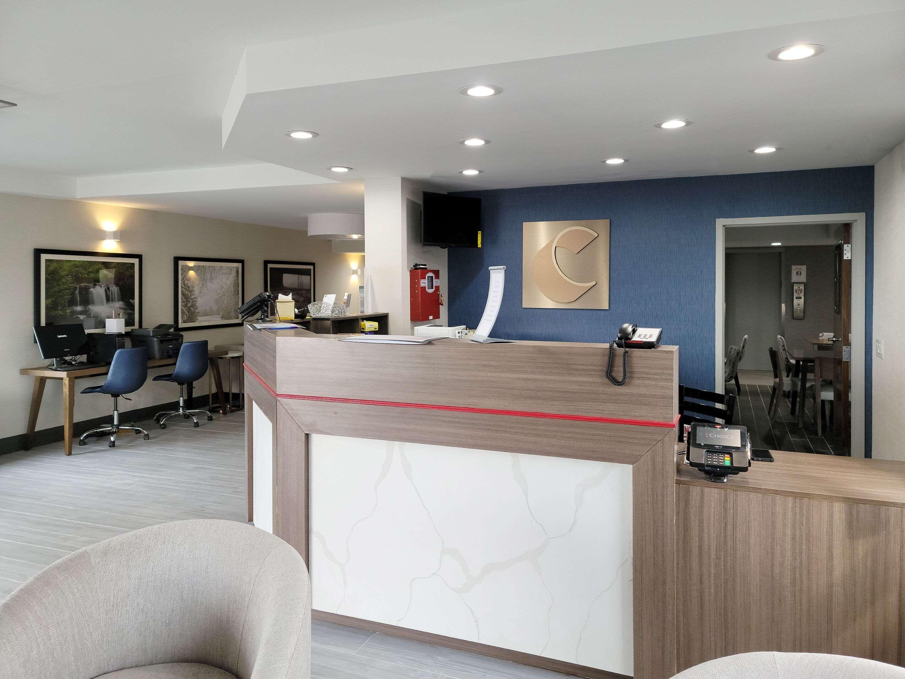 Comfort Inn & Suites Wyomissing-Reading Екстериор снимка
