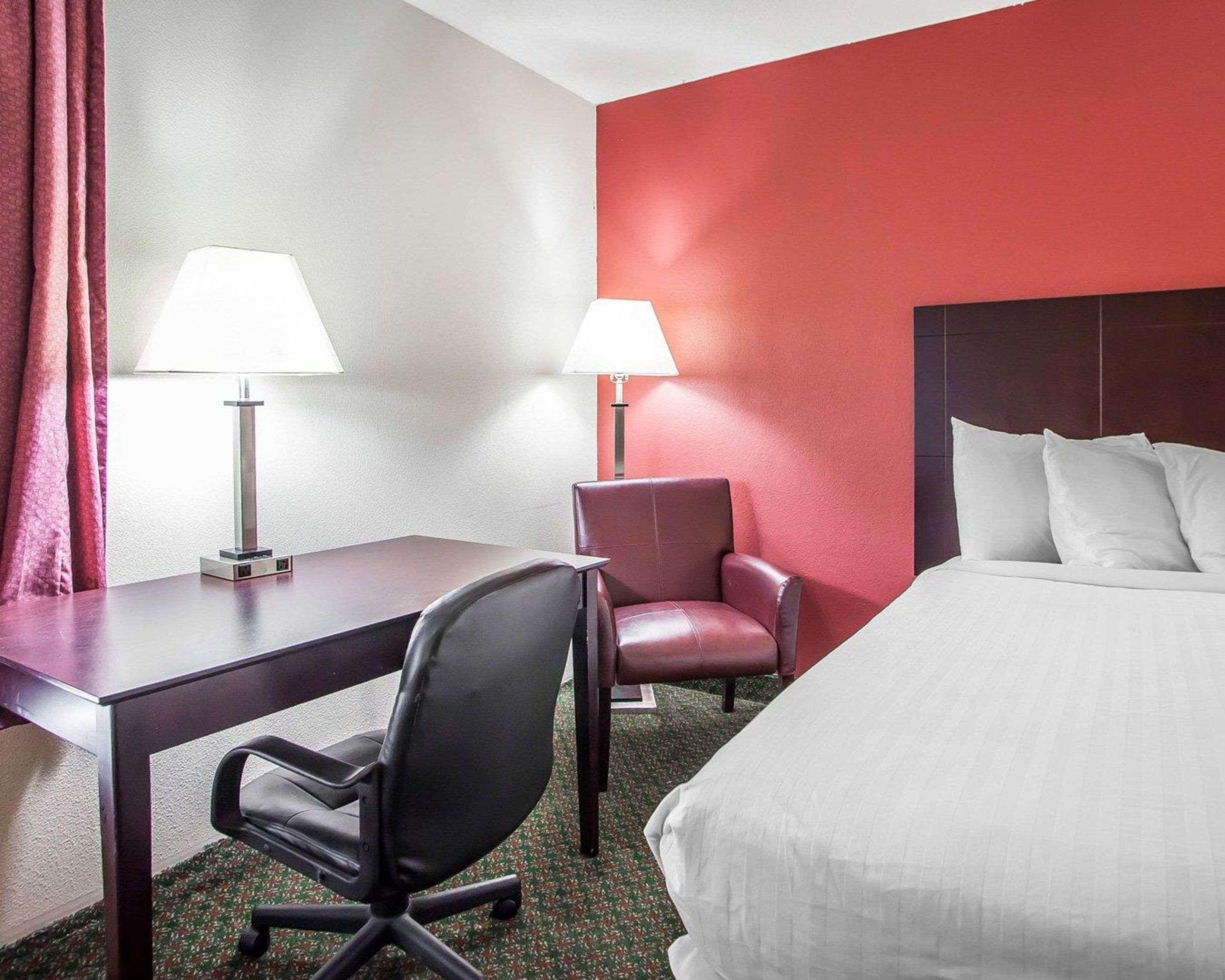 Comfort Inn & Suites Wyomissing-Reading Екстериор снимка