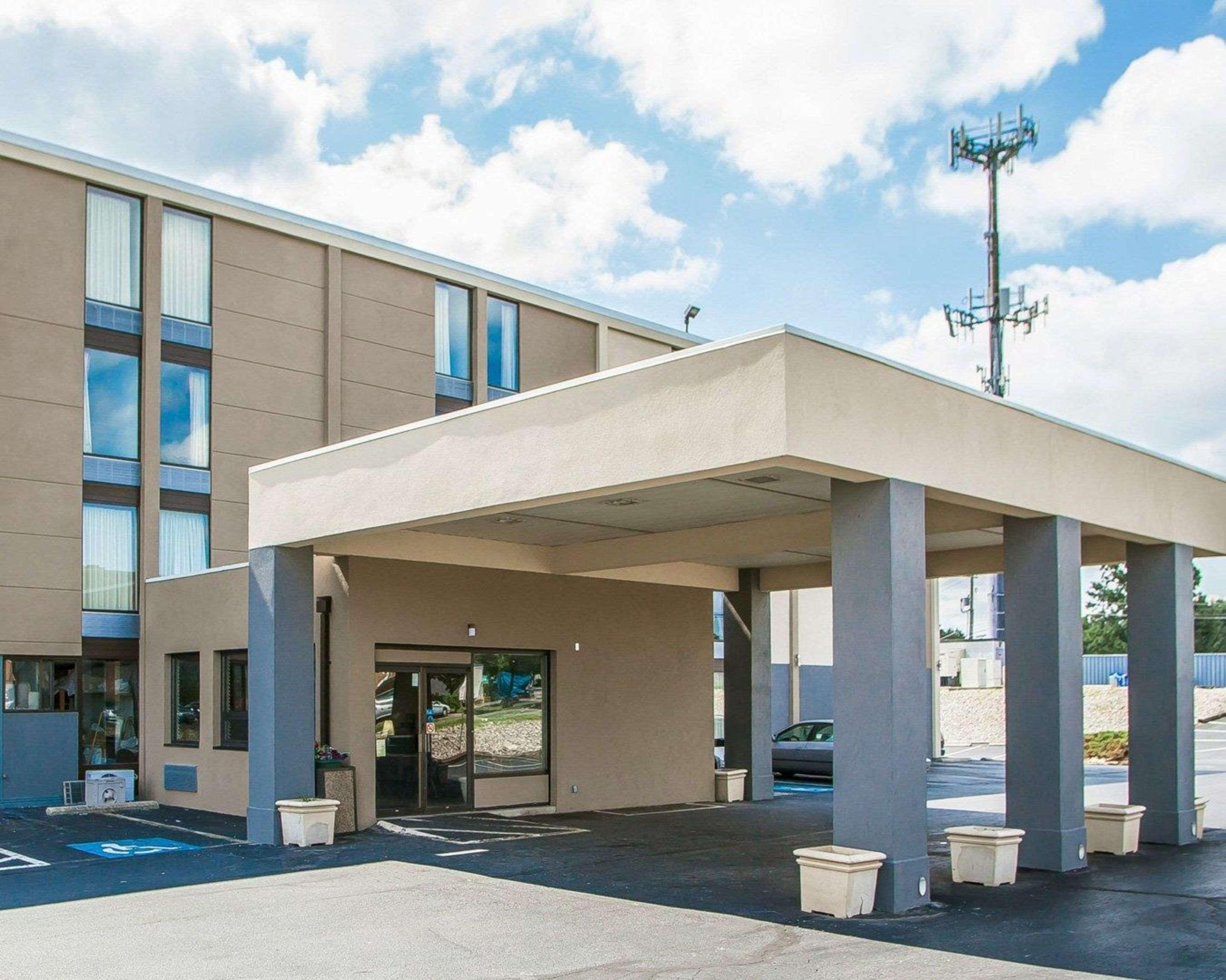 Comfort Inn & Suites Wyomissing-Reading Екстериор снимка