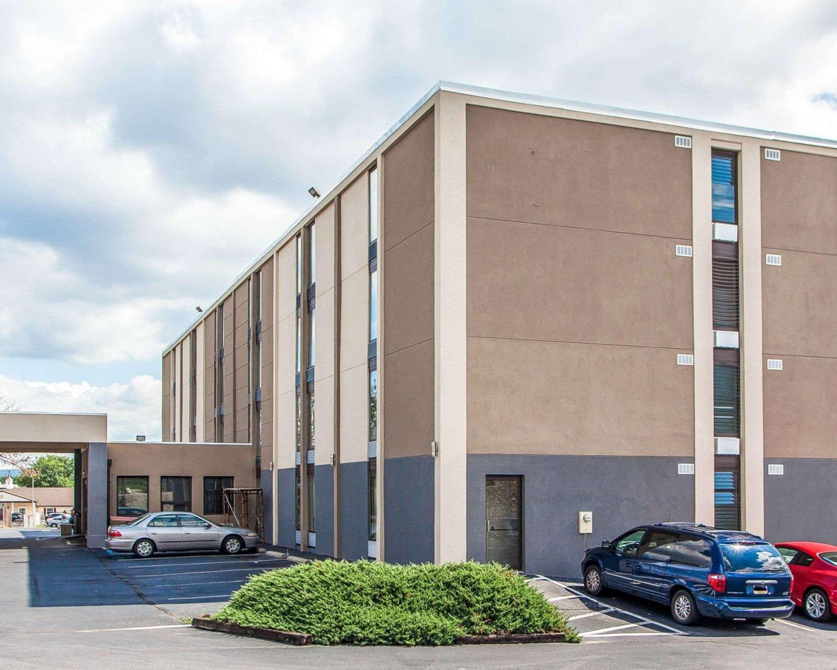 Comfort Inn & Suites Wyomissing-Reading Екстериор снимка