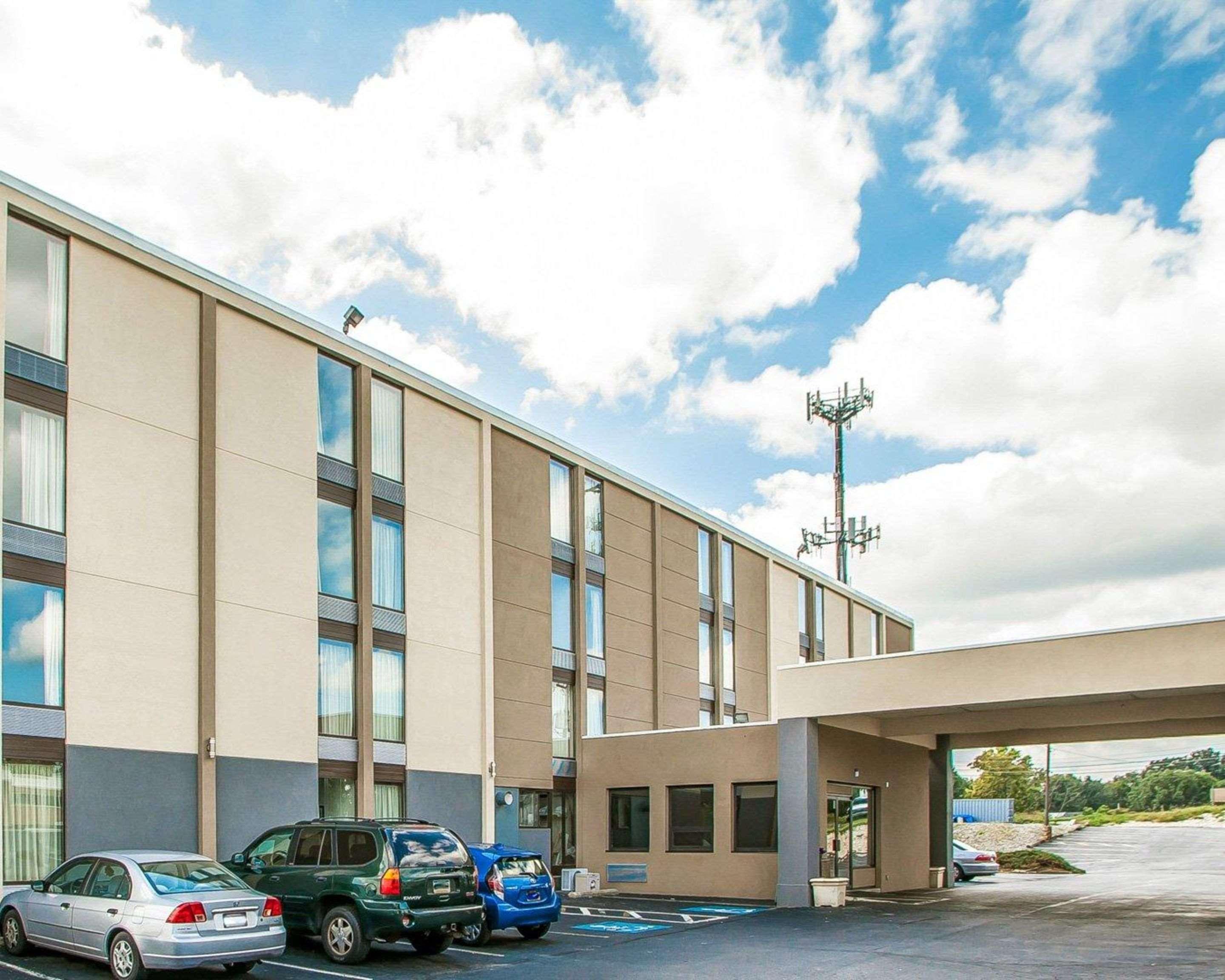 Comfort Inn & Suites Wyomissing-Reading Екстериор снимка