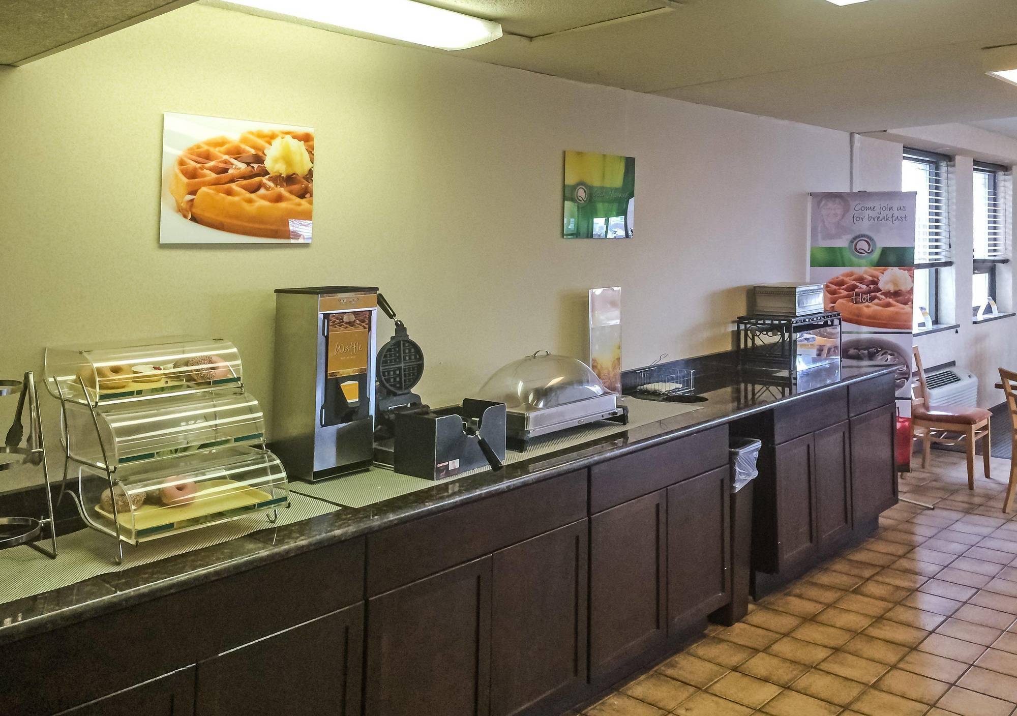Comfort Inn & Suites Wyomissing-Reading Екстериор снимка
